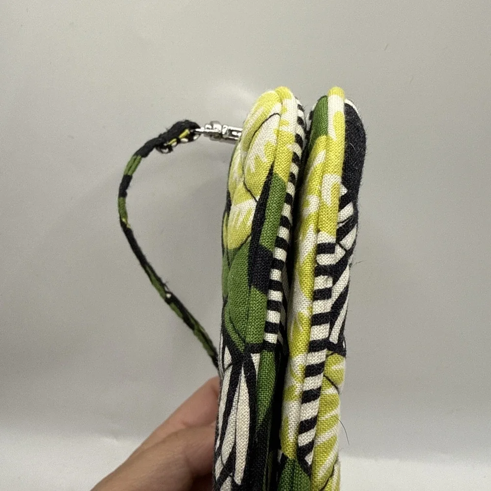 Vera Bradley Wristlet 